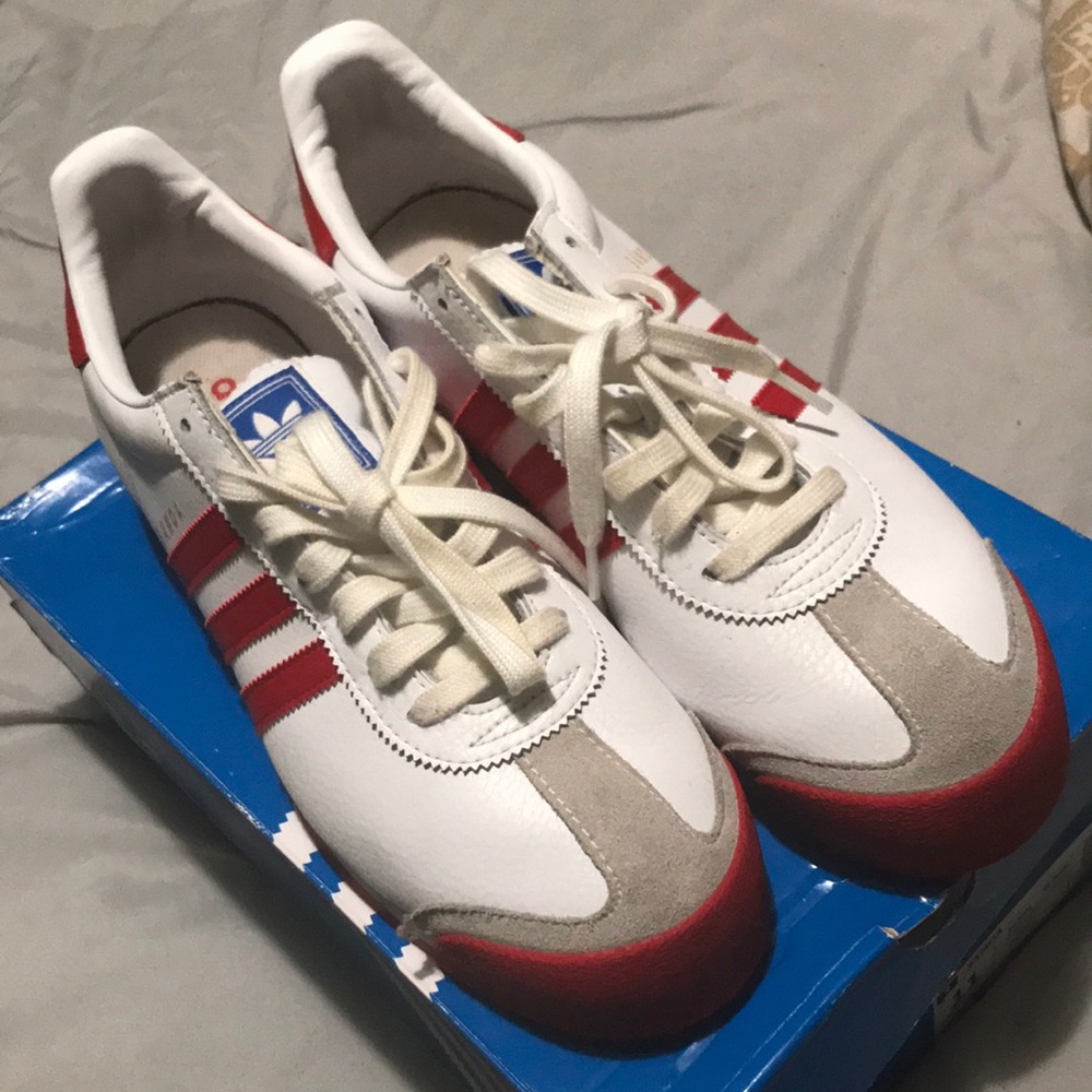 Addias samoa $50